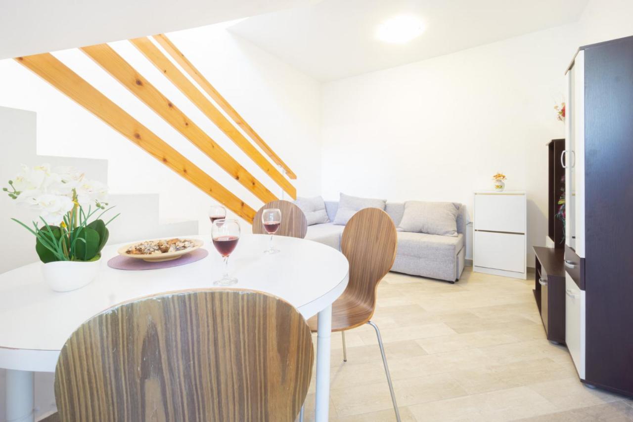 דירות מטינה Kob Orog Good Location With Sea Views And Modern Decor מראה חיצוני תמונה