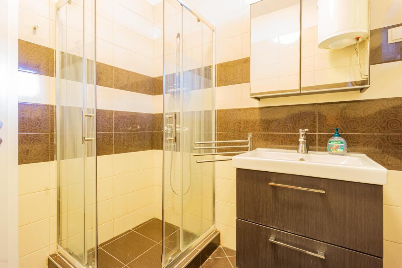 דירות מטינה Kob Orog Good Location With Sea Views And Modern Decor מראה חיצוני תמונה